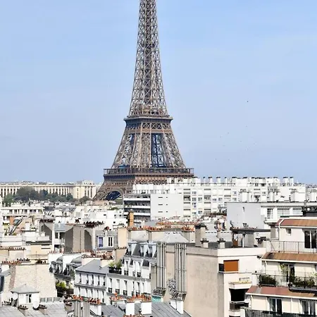 Eiffel Tower Magical View Fabulous 1 Br Apartment *